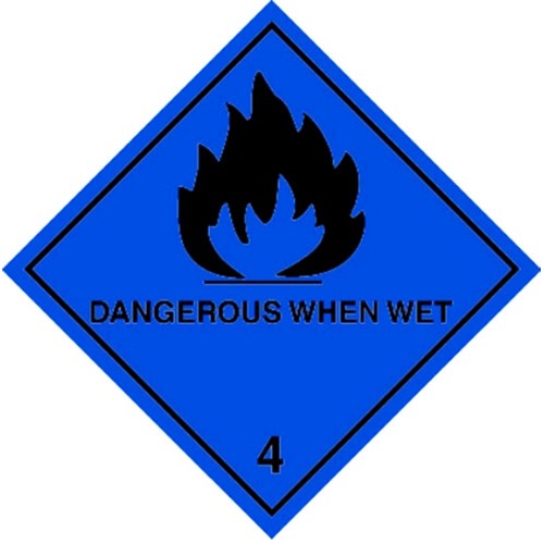 4 DANGEROUS WHEN WET - Hazard Labels